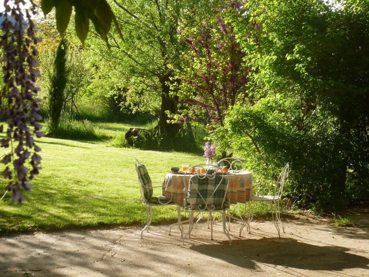 Campagne De Pre Grand Bed & Breakfast Saint-Étienne-les-Orgues Eksteriør bilde